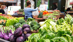Seasonal food vs organic food: what’s best for healthy eating?