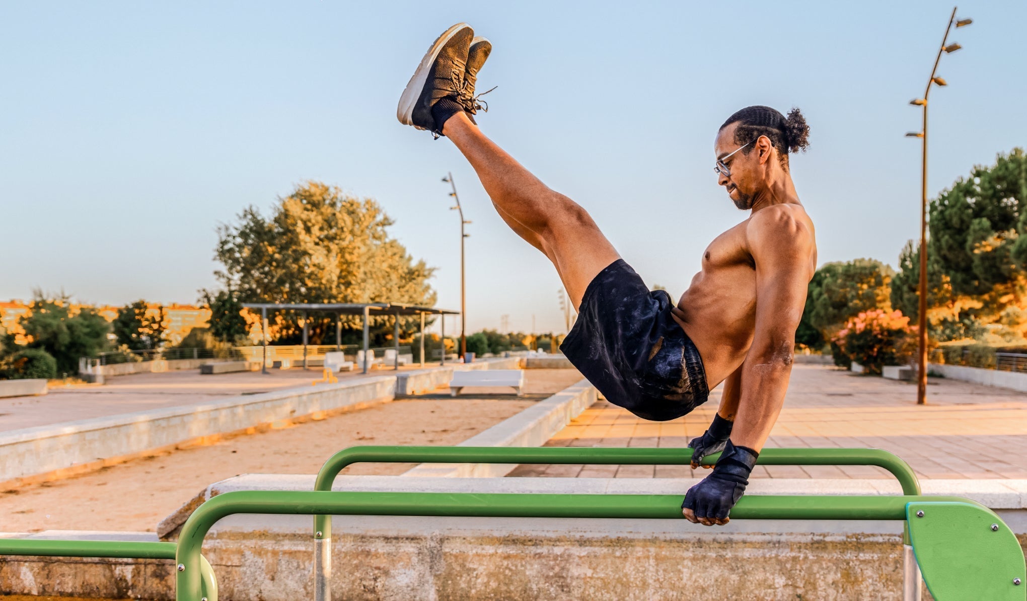 Why Bodyweight Training Beats the Gym: The Science Behind Calisthenics