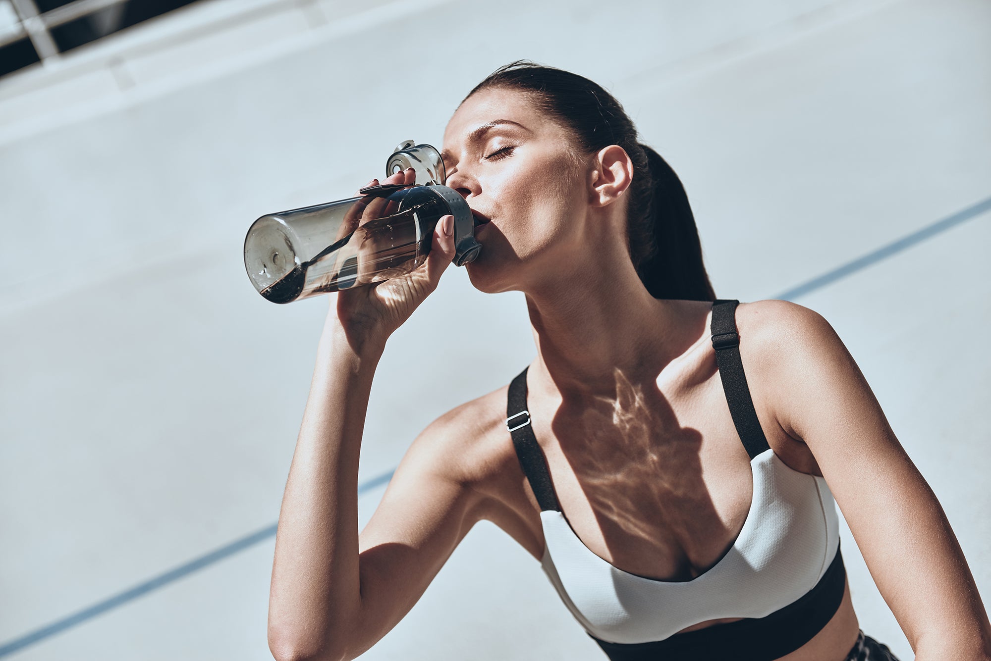 7 Hydration Sports Performance Myths Busted